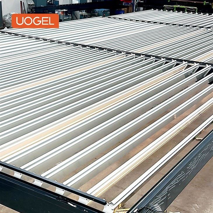 25.10.8-modern pergola metal-4