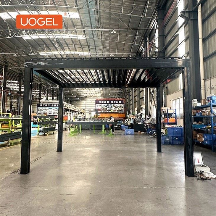 25.12.8-pergola with movable louvers-4